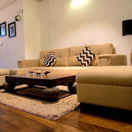 Cozy Sea View Luxury Apartment, Fully Furnished, 2 Bedrooms, 2 Bathrooms Dehiwala-Mount Lavinia Exterior foto
