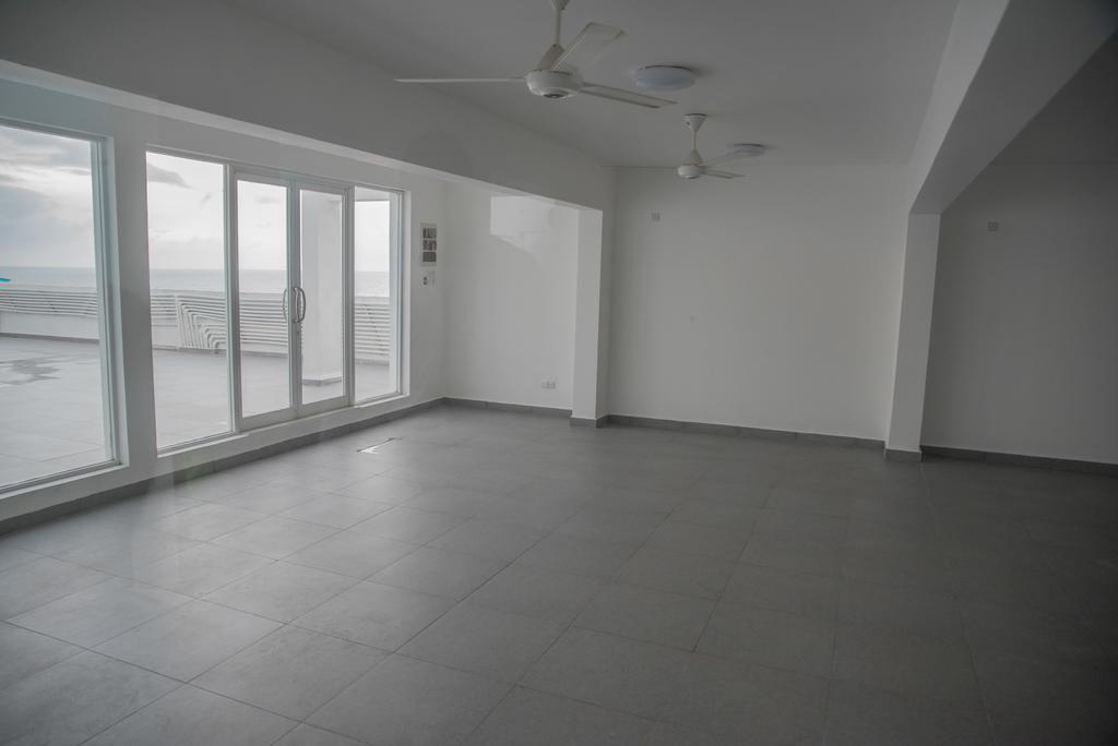 Cozy Sea View Luxury Apartment, Fully Furnished, 2 Bedrooms, 2 Bathrooms Dehiwala-Mount Lavinia Exterior foto